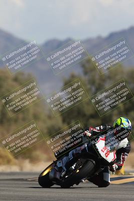 media/Oct-13-2025-Moto Forza (Mon) [[a66d839500]]/2-A Group/Session 4 Turn 7/